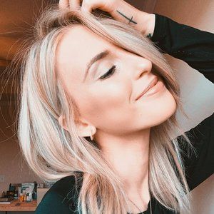 Meet your Posher, Riley